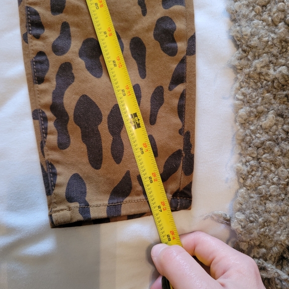 L'agence Leopard Print Skinny Pants Size 28 - Picture 8 of 13